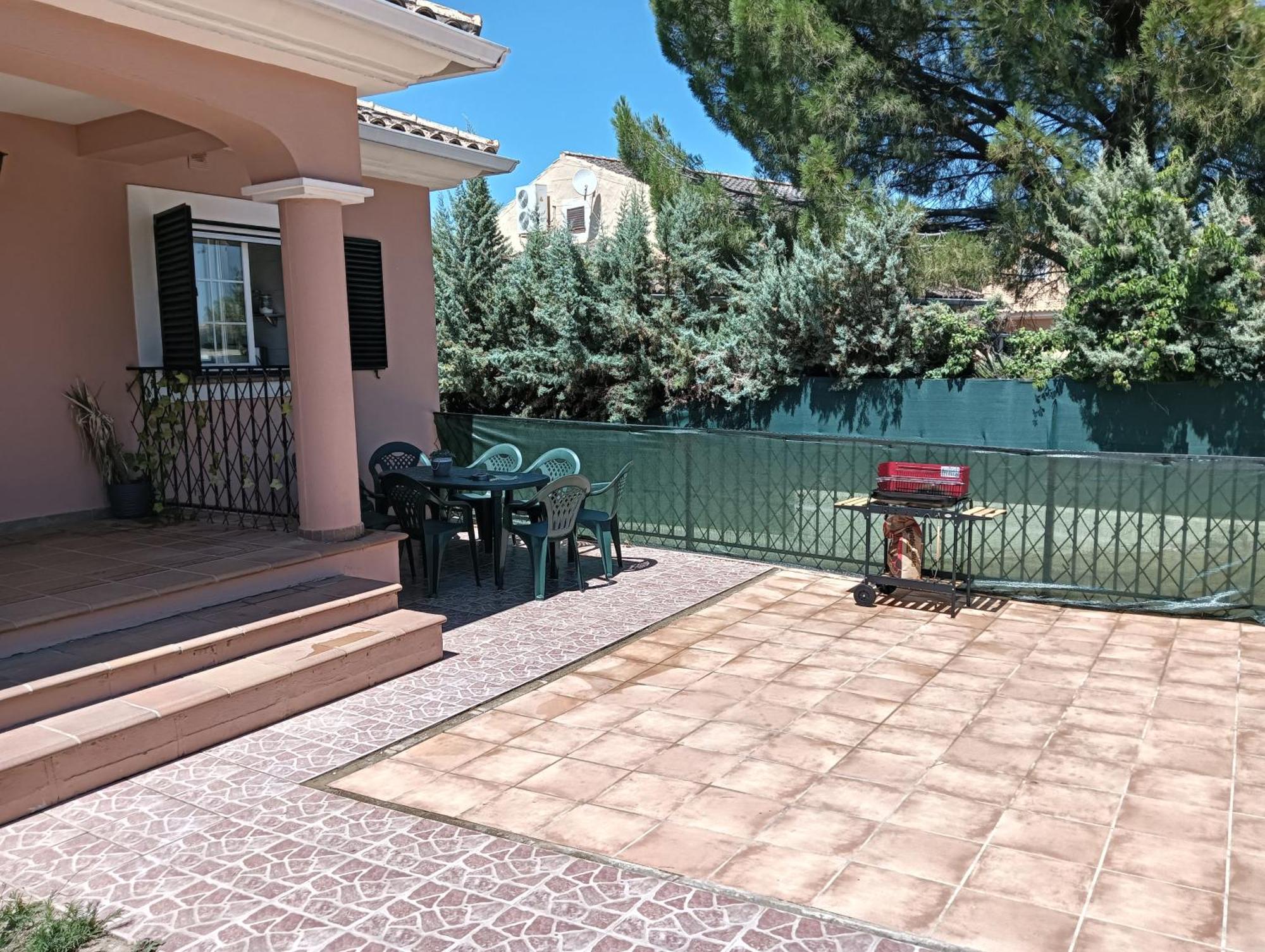 Aribela Villa Badajoz Exteriör bild